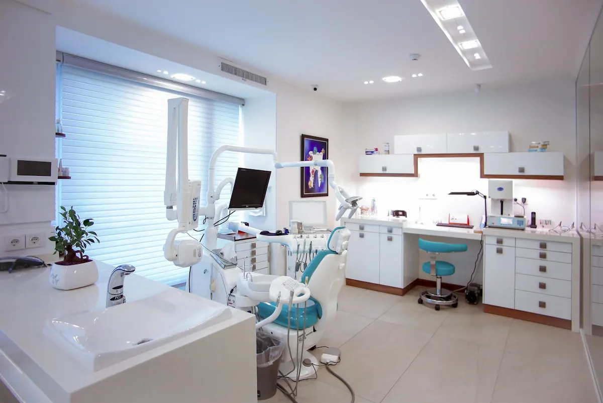 Dentora Care dental implant suite